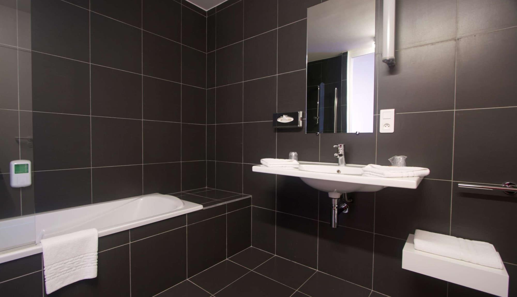 Best Western Hotel San Benedetto Cholet Kültér fotó